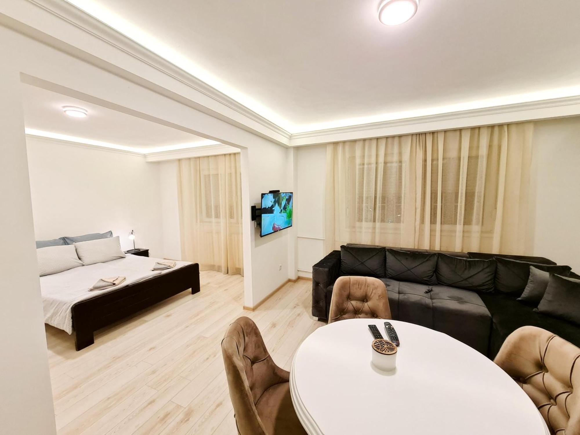 Modern Central Apartments Renovated ベオグラード エクステリア 写真