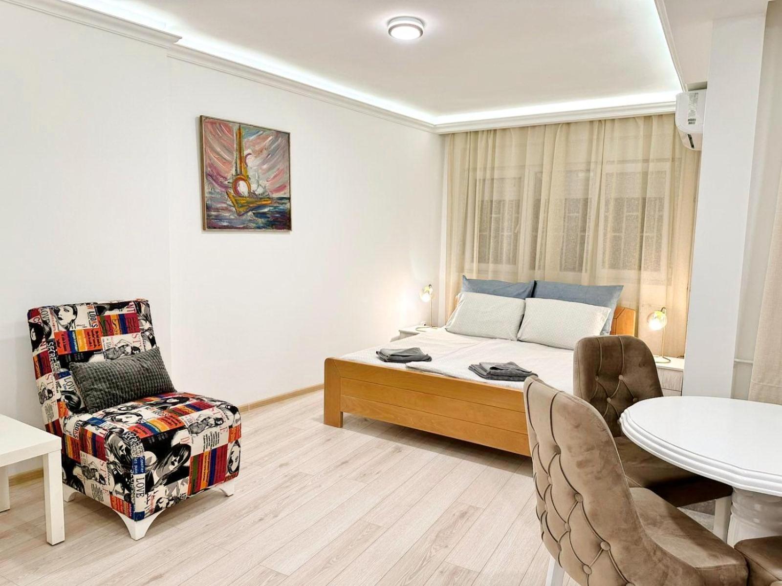 Modern Central Apartments Renovated ベオグラード エクステリア 写真